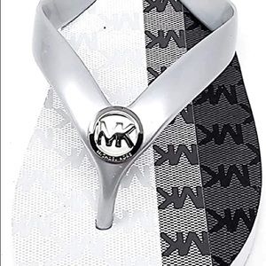 MICHAEL KORS New! Signature Flip Flops